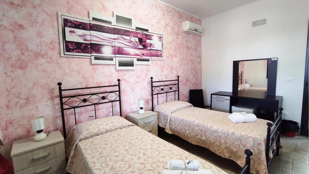 Agriturismo Caranna Torre Lapillo Ngoại thất bức ảnh